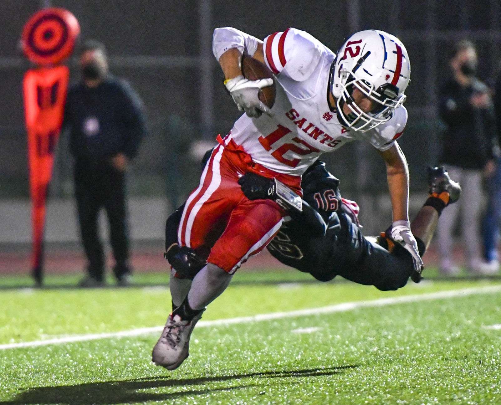 091021 SM SY football 18.JPG